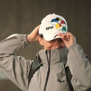 CAPPELLINO BIANCO - COLLEZIONE PARIS